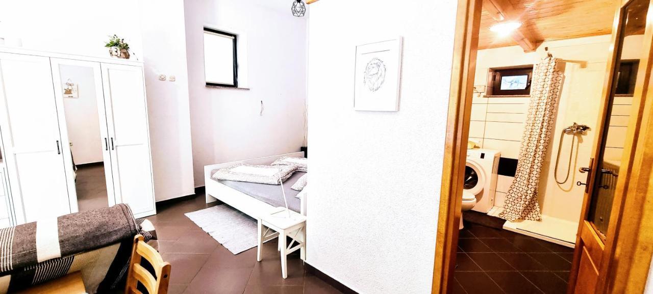 Apartment Paolo Senj  Eksteriør billede